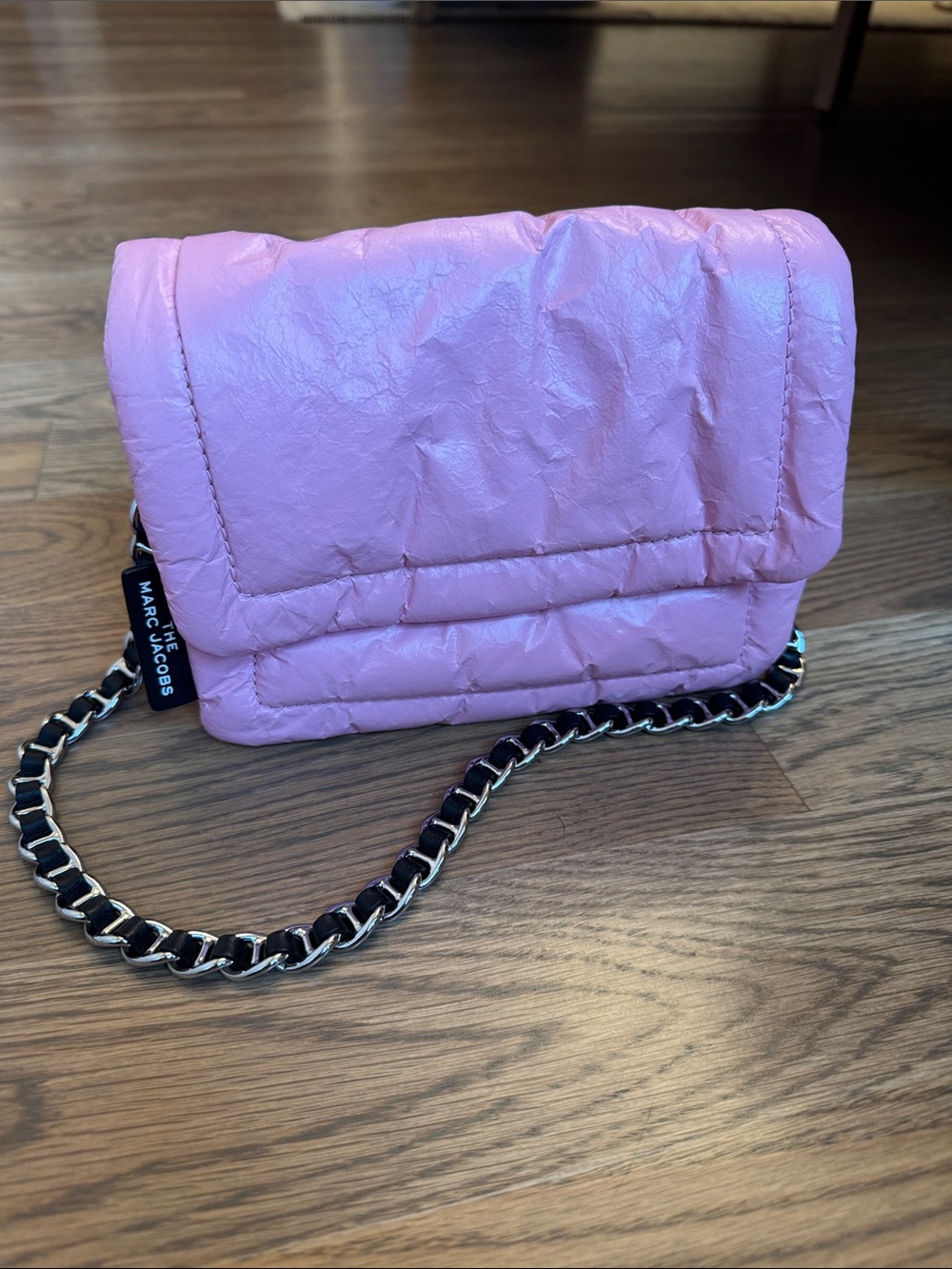 The Marc Jacobs Pillow Bag - Picture 9 of 9